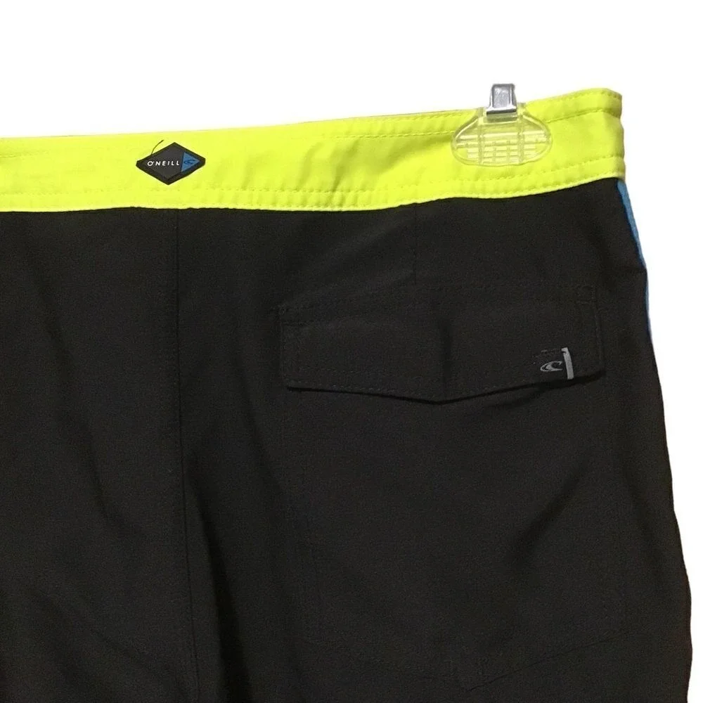 O'Neill Black Board Shorts Sz 30‎